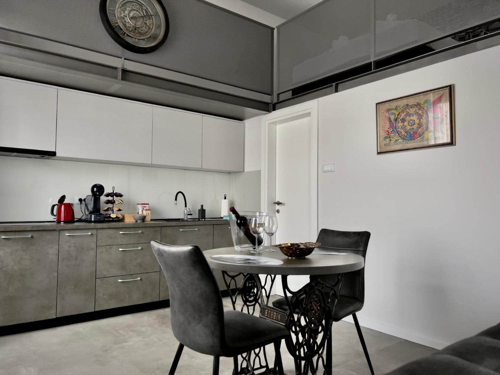 شقة Zagreb Industrial Charm 1 & 2 المظهر الخارجي الصورة